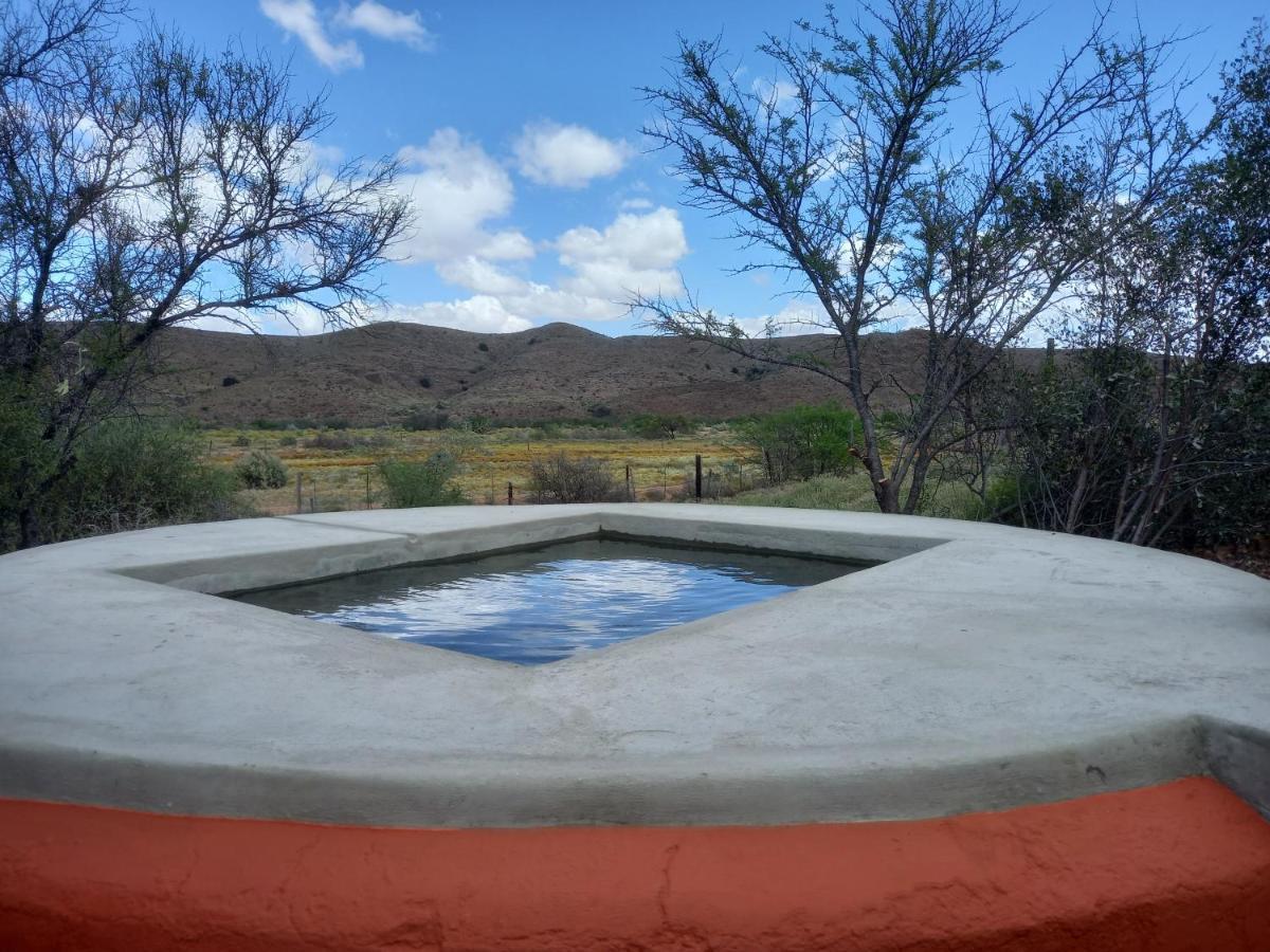 Wolverfontein Karoo Cottages Ladismith Exteriör bild