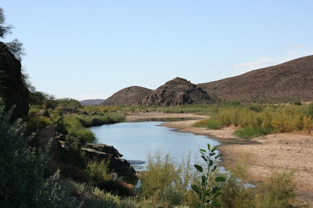 Wolverfontein Karoo Cottages Ladismith Exteriör bild